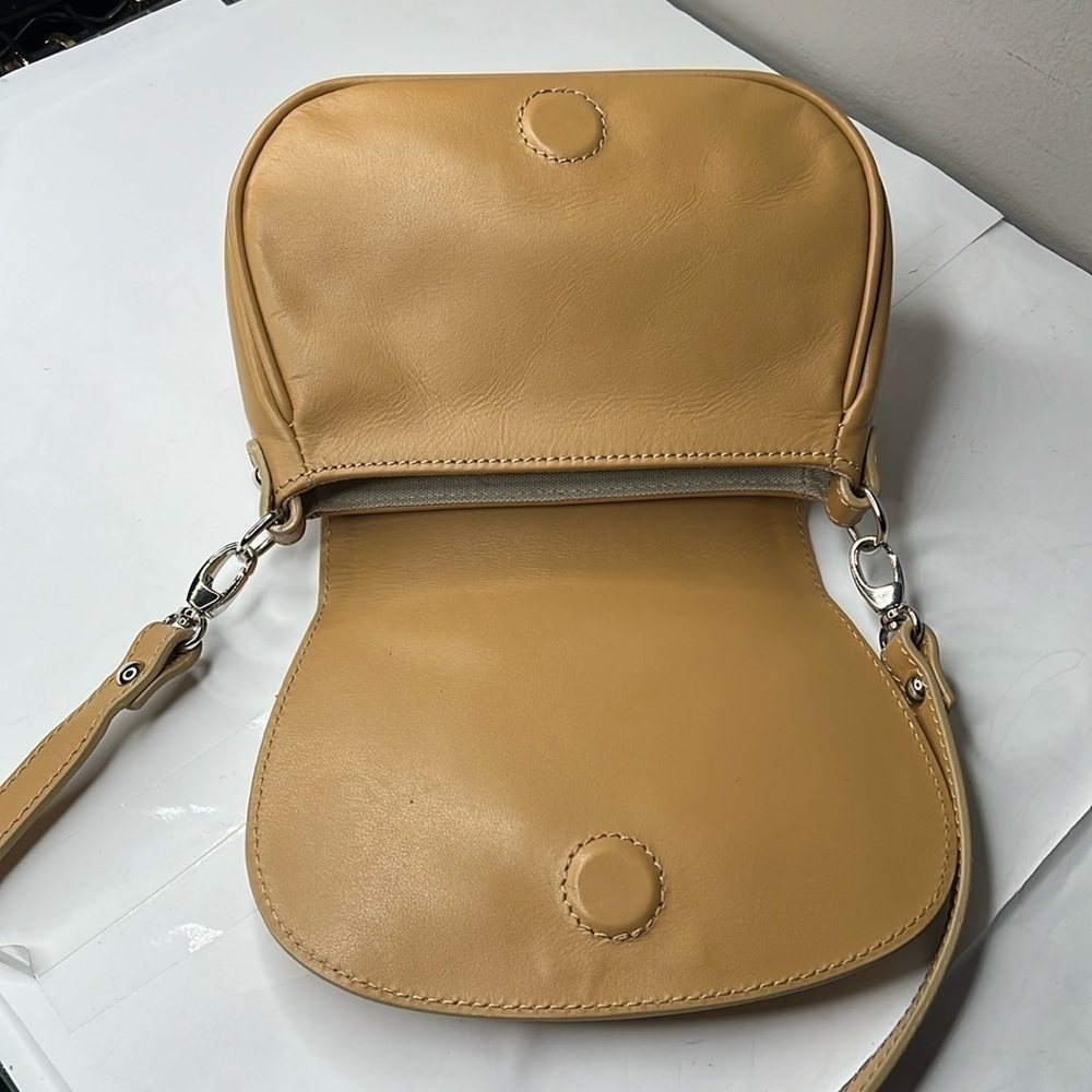 Jane August Camel Tan Brown Leather Crossbody Bag - Picture 10 of 11